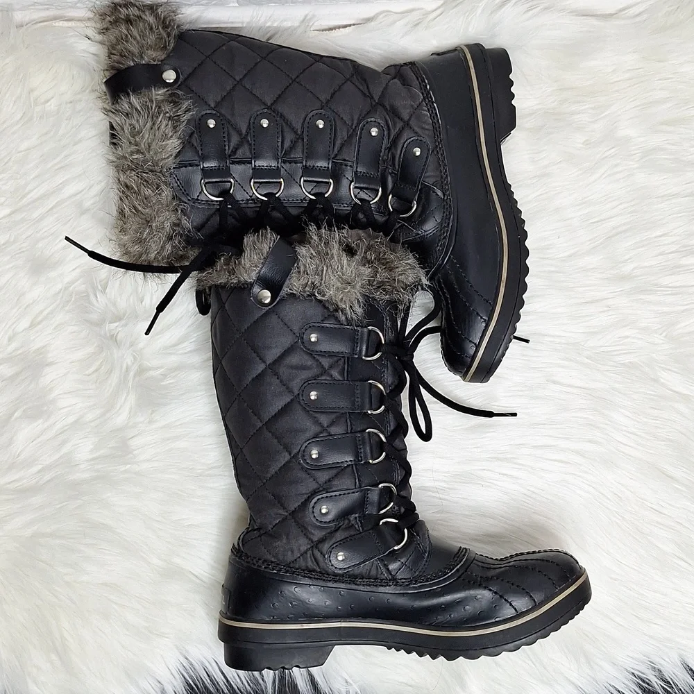 SOREL Black Tofino II Waterproof Winter Fur Boots